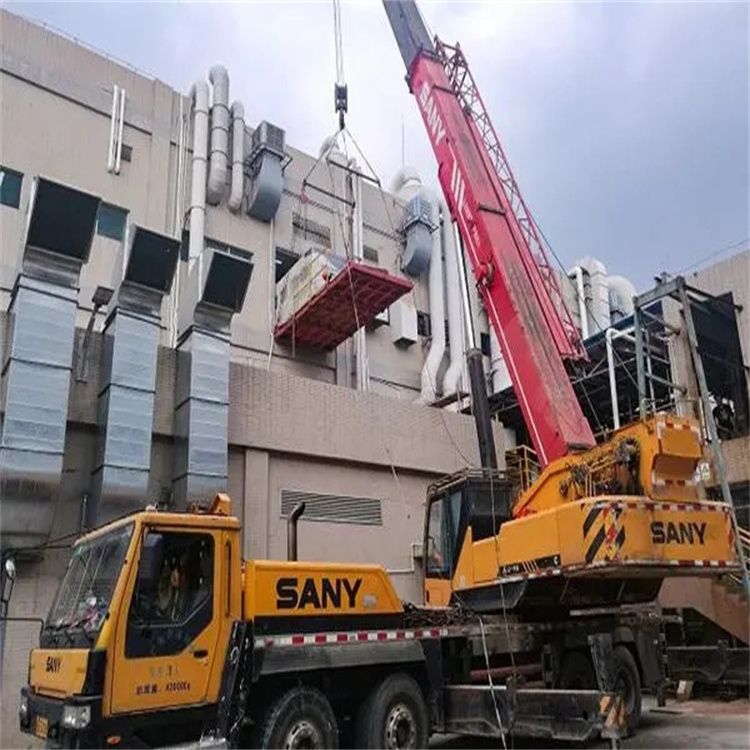 莺歌海镇租赁大型汽车吊，助力工程项目高效进行