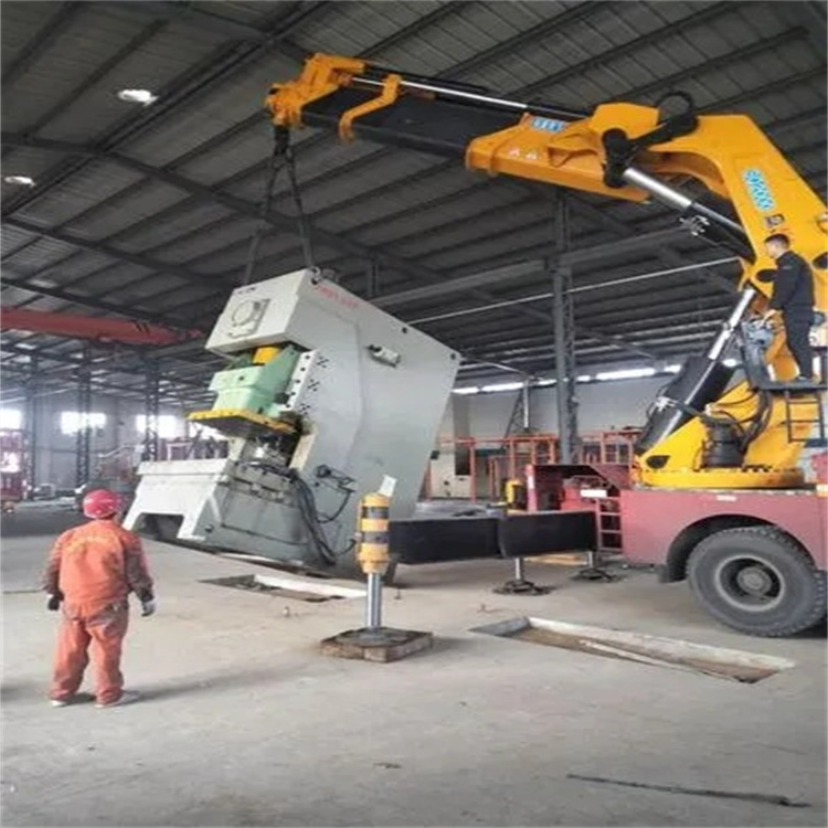 莺歌海镇80吨折臂吊车出租附近电话