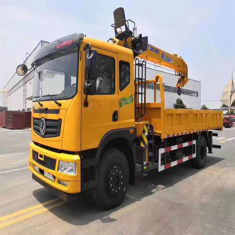 莺歌海镇附近找一辆随车吊出租