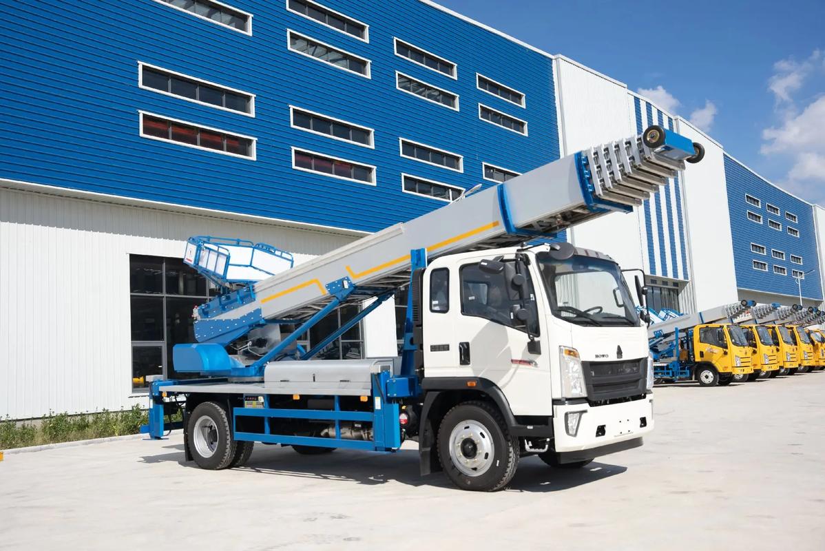 莺歌海镇出租云梯车高空作业车 建筑垃圾搬运